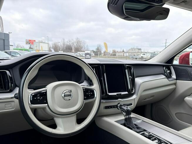 Volvo XC 60 Drugi Właściciel / Aktywny Tempomat / Kamera 360 / KeyLess / FV Marża