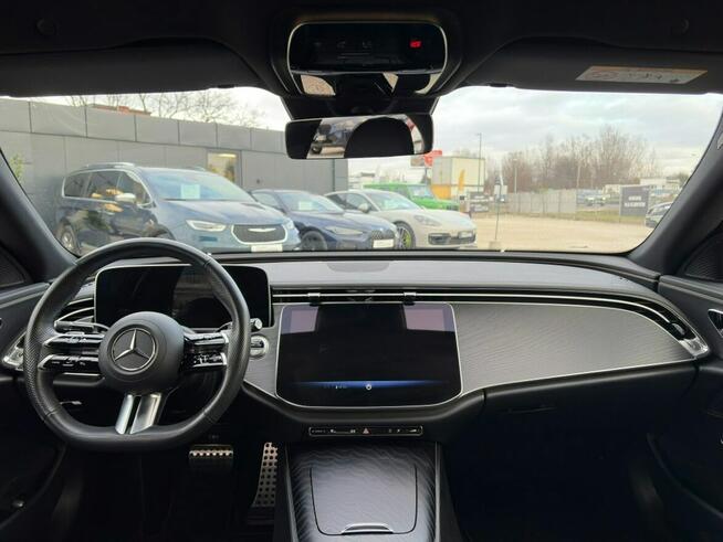 Mercedes E 220 Bezwypadkowy / Aktywny tempomat / Key less / Asystent pasa / FV marża