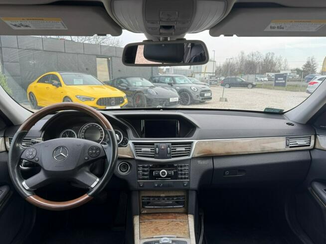 Mercedes E 350 Tempomat / Szyberdach / Kamera Cofania / Harman/Kardon / FV Marża