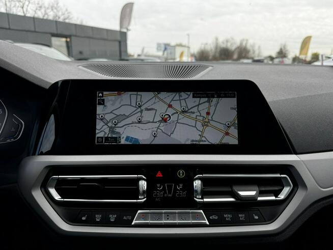 BMW 318 Salon Polska/ Drugi właściciel / Serwis ASO / Asystent pasa / FV Marża