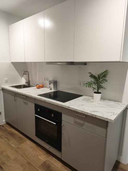 Apartament 2-pokojowy z miejscem postojowym w cenie