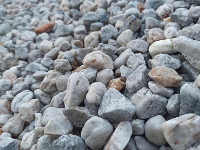 Otoczak Perłowy 16-32 mm Kamień Szary Granitowy Kora Kamienn
