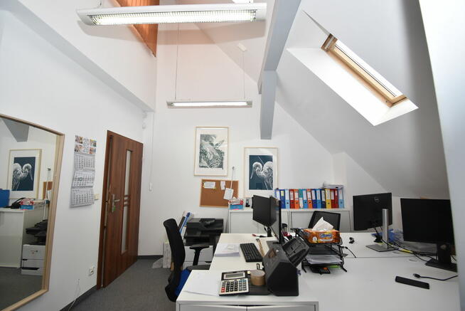 Klimatyzowane biura przy Rondzie Powstańców Śląskich | blisk