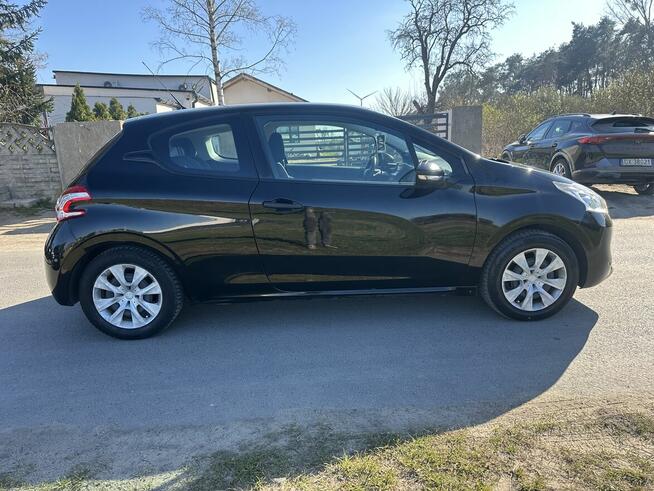 Peugeot 208 1.0 super stan polecam