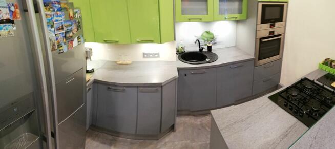 SPRZEDAM PRZESTRONNE 3-POKOJOWE 70,26 m kw.- WAŁBRZYCH -