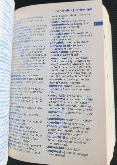 Oxford kieszonkowy Słownik Hiszpańsko Angielski do praktyki