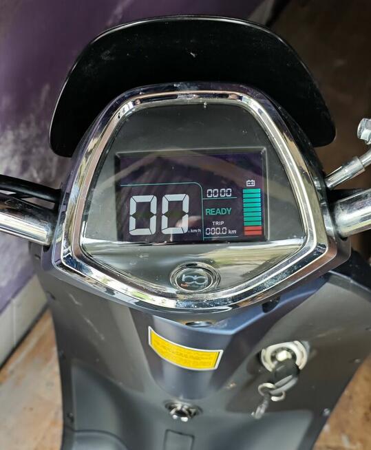 Skuter Elektryczny Superbyke grace 2024r. 0 Km Przejechane