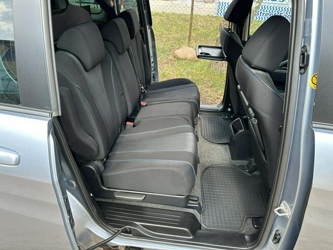 Mazda 5 Mocna benzyna, klimatronik,7 miejsc,parktronik,drugie koła,isofix, hak