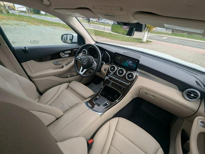 Mercedes GLC 300 9G-Tronic Exclusive-258 KM Automat-42 242 KM
