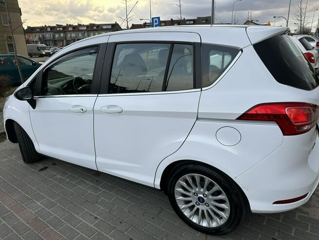 Ford B-Max Titanium, benz, klimatronik, czujniki, 8 airbag, a;ufelgi, hak, isofix