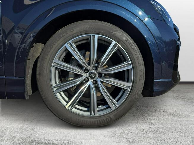 Audi Q8 MatrixLED_HeadUp_Hak_SoundSystem_Virtual_Panorama_HomeLink_Asystenci