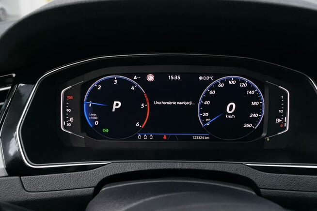Volkswagen Passat Variant 2023 Tylko Salon Polska Bezwyadkowy 1Właściciel GWARANCJA serwis ASO