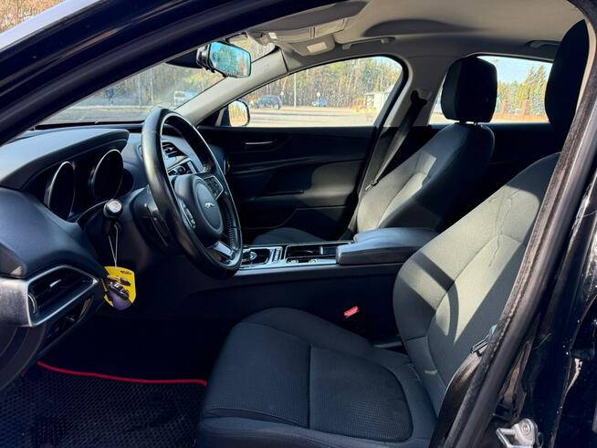 Jaguar XE 2.0 180KM Navi Led Zarejestrowany w Polsce Przebieg Autostradowy 2018!