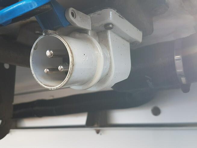 Renault Master CHŁODNIA 4,02x2,11x1,98 AGREGAT CARRIER XARIOS 350 IZOTERMA