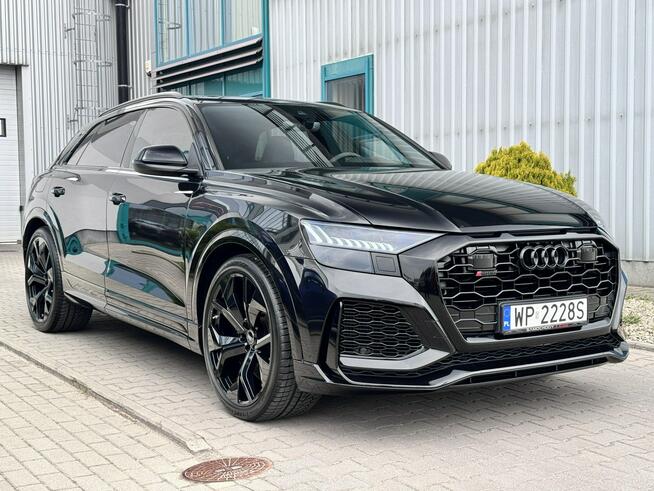Audi RS Q8 600KM. Specyfikacja 852 000 zł. Gwarancja 10.2027. FV23%.