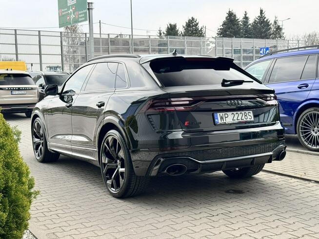 Audi RS Q8 600KM. Specyfikacja 852 000 zł. Gwarancja 10.2027. FV23%.