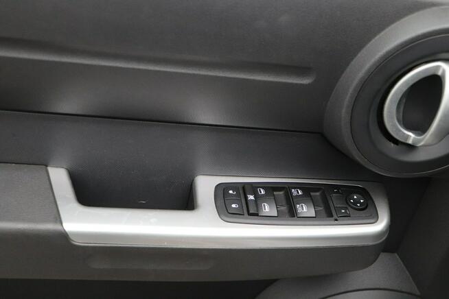 Dodge Nitro SKÓRA, klima, automat, 4x4, hak, zarejestrowany