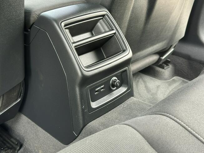 Audi A4 8xAlu, Navi, Full LED, Climatronic, Grzane fotele, Hak GWARANCJA