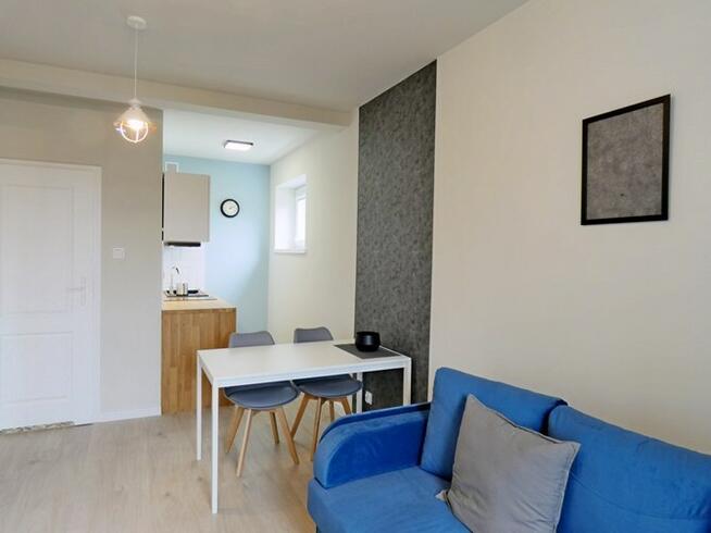 Jaworzniaków 8, Rembertów, kawalerka pet friendly