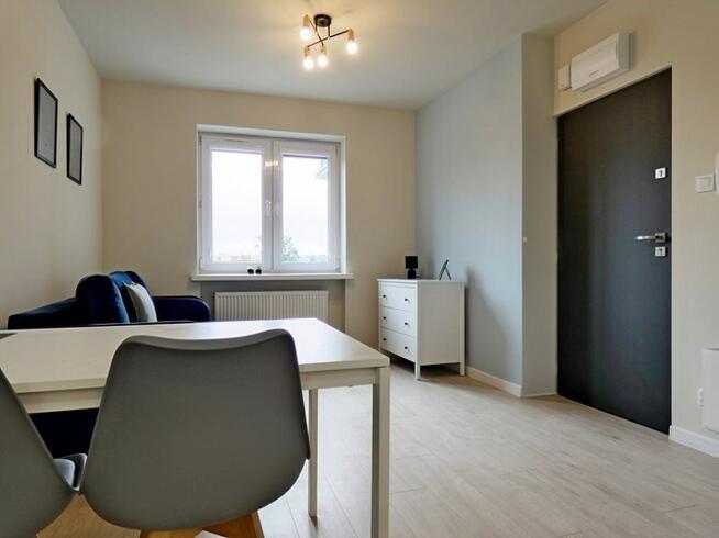 Jaworzniaków 8, Rembertów, kawalerka pet friendly