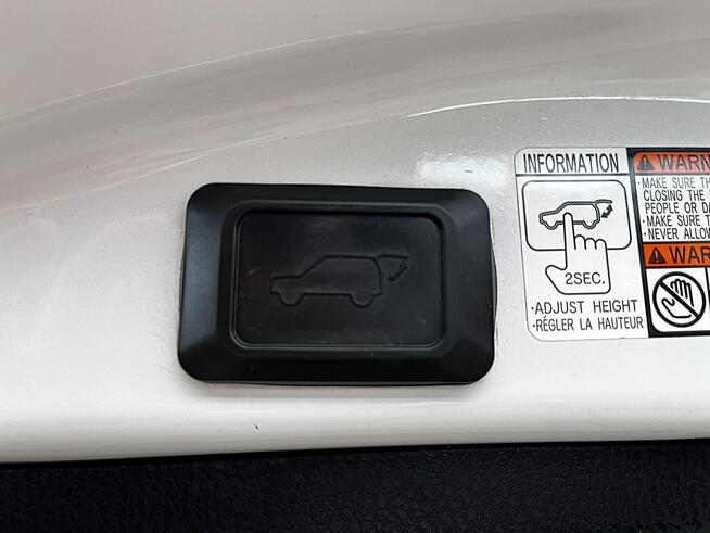 Toyota RAV-4 BIAŁA PERŁA Led+Kamera+Podfrzewa Fotele GWARANCJA Krajowy Bezwypadkowy