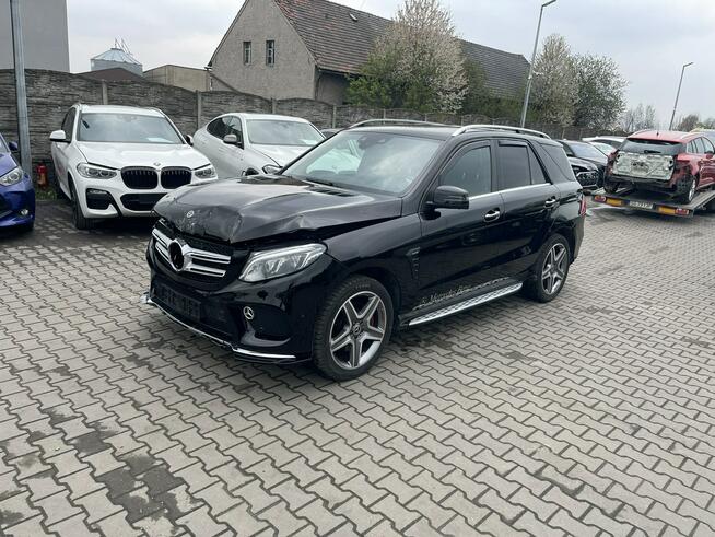 Mercedes GLE 350 4Matic HAK Kamery360 Skóra Harman Pneumatyka 258KM