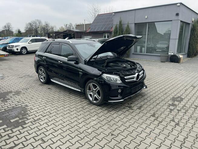 Mercedes GLE 350 4Matic HAK Kamery360 Skóra Harman Pneumatyka 258KM