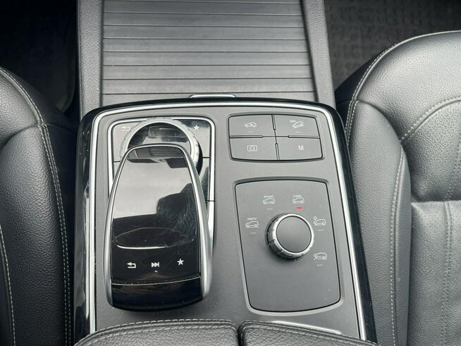 Mercedes GLE 350 4Matic HAK Kamery360 Skóra Harman Pneumatyka 258KM