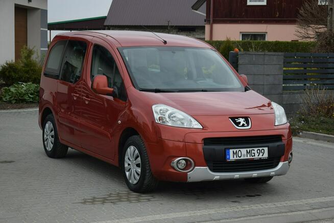 Peugeot Partner 1.6HDI Berlingo/ 2011r/ Bez Korozji/ Zadbany/ Sprowadzony/ Opłacony