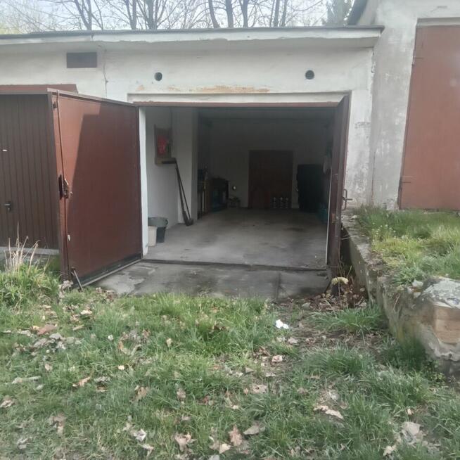 Garaż murowany w bardzo dobrej lokalizacji