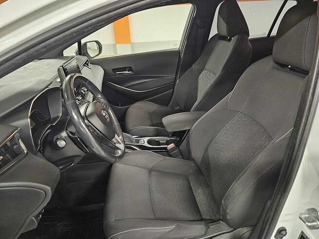 Toyota Corolla Kombi 2,0 Hybrid