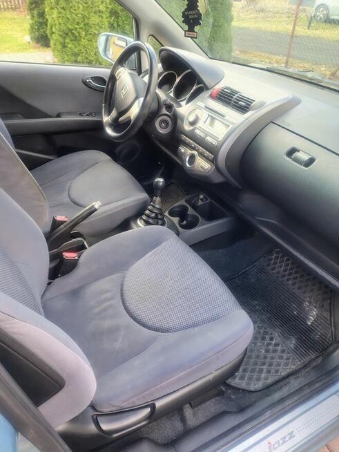 Honda Jazz mało używana przez córkę, klimatyzacja dziala
