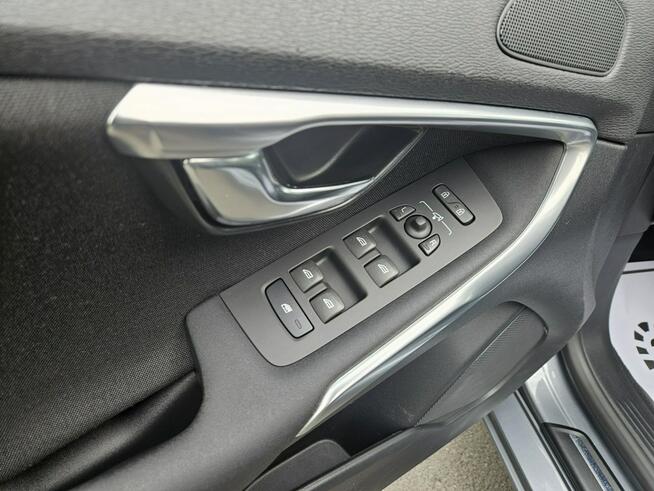 Volvo V40 Pełna Historia Serwisowa* Nowy Rozrząd* Rok GWARANCJI