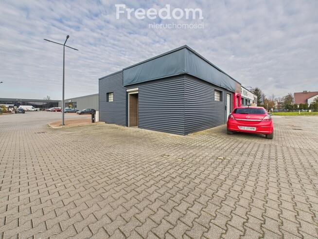 Lokal handlowo - usługowy na wynajem 244 m2