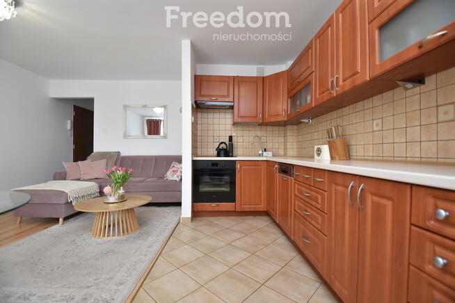 Mieszkanie 3 pokoje, 1 piętro, blok, balkon