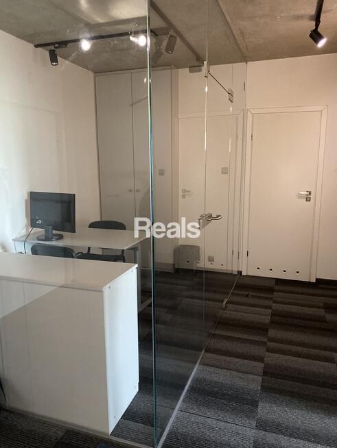 Trzy pokoje przy Metrze Wilanowska!