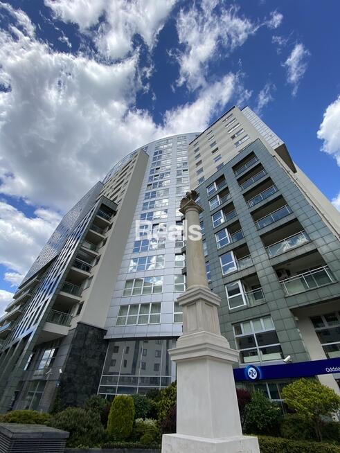 Trzy pokoje przy Metrze Wilanowska!