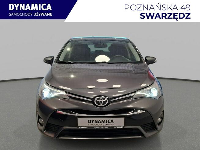 Toyota Avensis Limousine 1.8 147KM M6 2016 r., salon PL, NAVI, kamera cofania