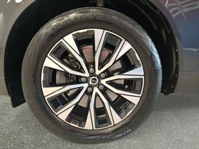 Volvo XC 60 VAT 23% Dark Plus 2.0B5 mHEV 250KM automat 4x4 2022 r., salon PL I wł