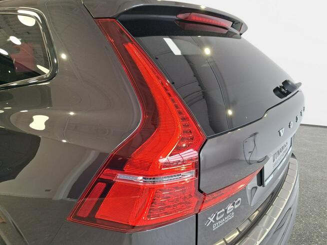 Volvo XC 60 VAT 23% Dark Plus 2.0B5 mHEV 250KM automat 4x4 2022 r., salon PL I wł