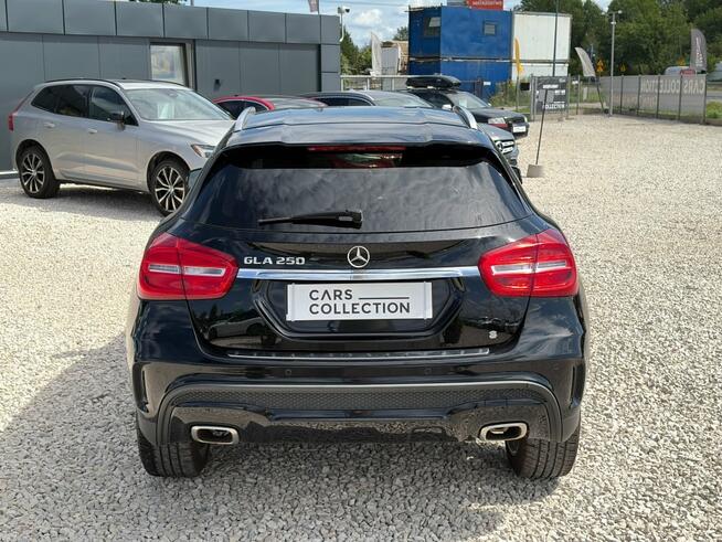 Mercedes GLA, 2016