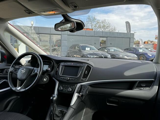 Opel Zafira, 2017