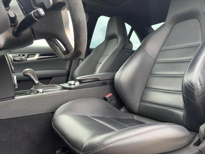 Mercedes C63, 2013