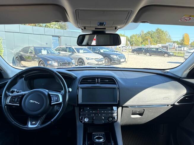 Jaguar F-Pace, 2018