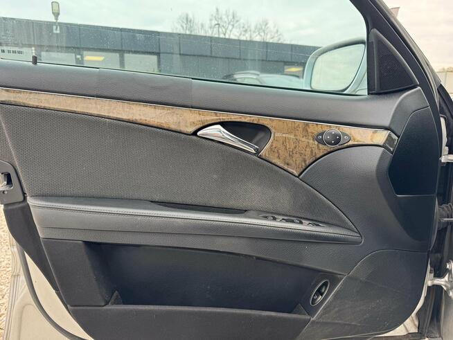 Mercedes E 200, 2008