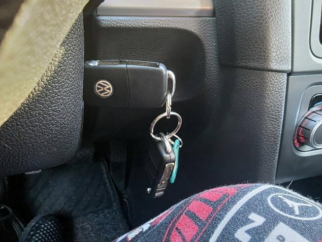 Volkswagen Golf 1.6 TDI 105 KM, Klimatyzacja, Alufelgi, Isofix, Komputer, Relingi