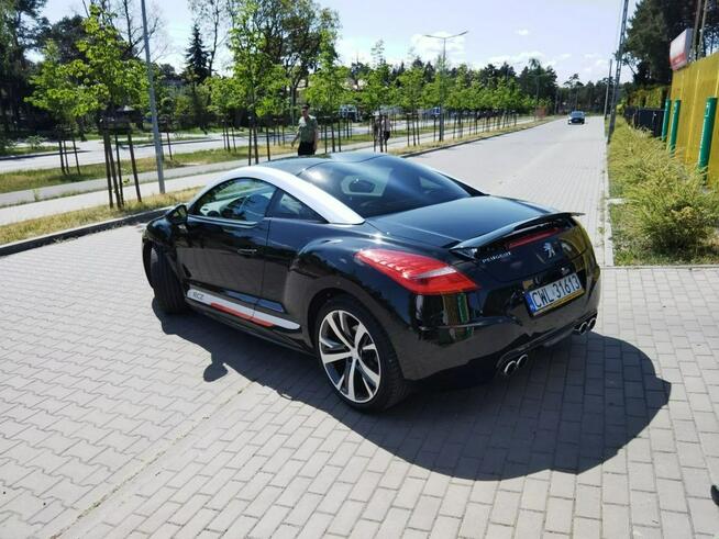Peugeot RCZ