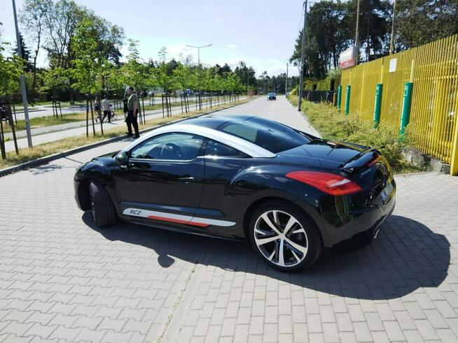 Peugeot RCZ