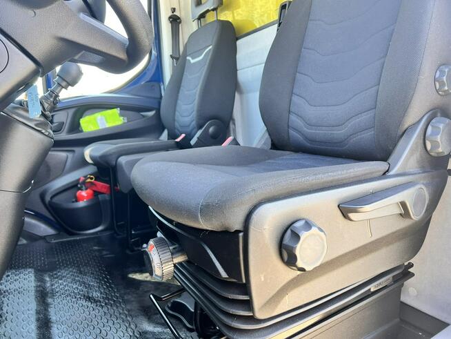 Iveco Daily 35S14N KONTENER winda full servis