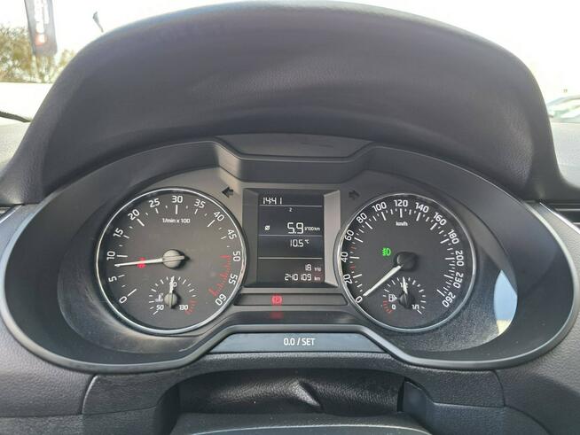 Škoda Octavia 1.6 TDI 105 KM, Klimatyzacja, Grzane Fotele, Isofix, Komputer, Relingi